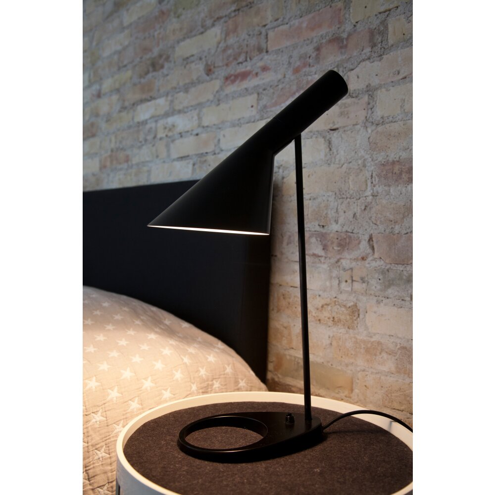 Louis Poulsen AJ Tafellamp Zwart, 1-licht main product photo