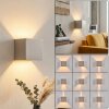 Moderne Wandlamp Badajoz, vierkante zandkleurige behuizing met Up & Down-licht