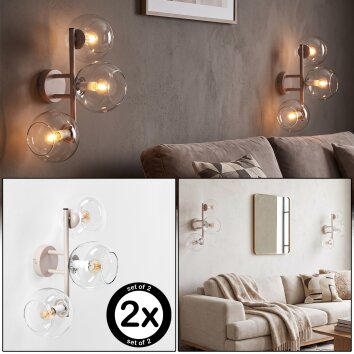 Moderne wandlamp met drie heldere glazen bollen Koyoto, 2-delige set naast de spiegel