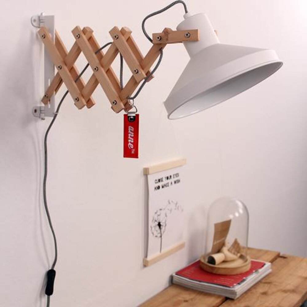 Steinhauer Woody Muurlamp Hout licht, Wit, 1-licht main product photo